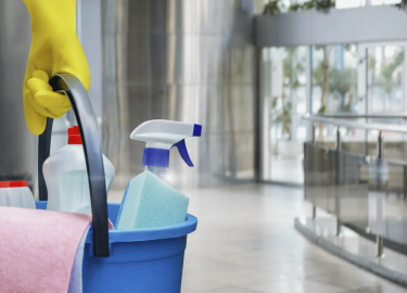 В данной статье мы расскажем о срочном клининге в Санкт-Петербурге, который доступен 24 часа в сутки. Вы узнаете о преимуществах профессиональных у...